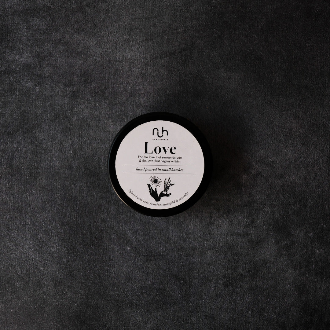 Love Travel Candle