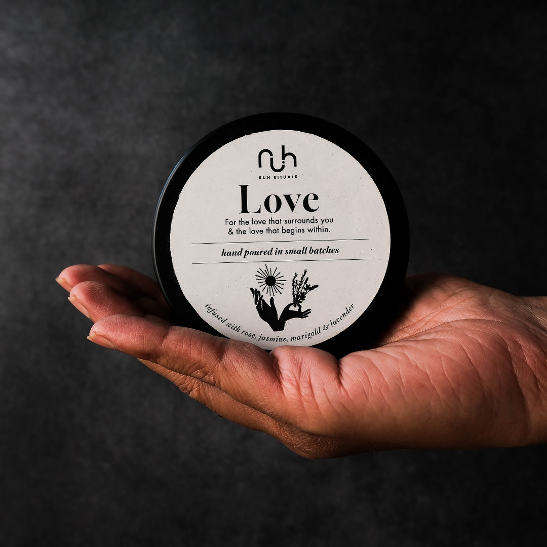Love Travel Candle